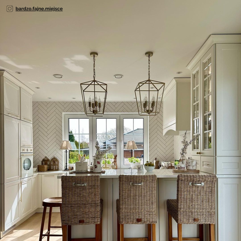 GENTLE M Gold Chandelier - Crafdeco