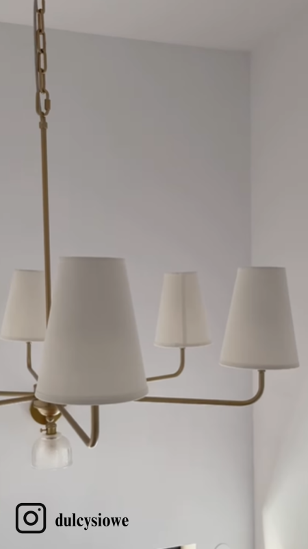 CLASSY PLUS Gold Chandelier