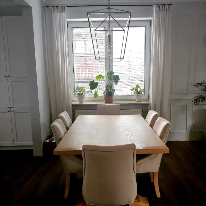 Lampa Gentle czarna.webp